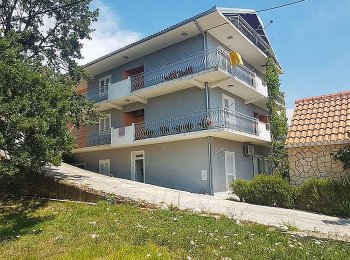 Apartmánový dům u Splitu