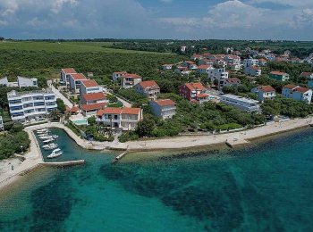 Apartmány 10 metrů od moře